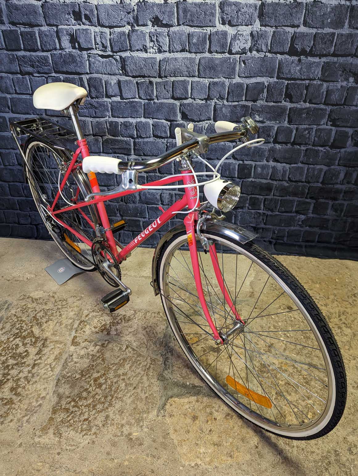 Peugeot P18LS Rose 1987